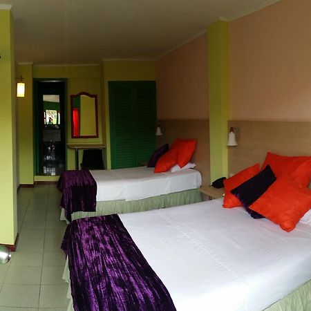 Hosteria Canoa Exterior foto